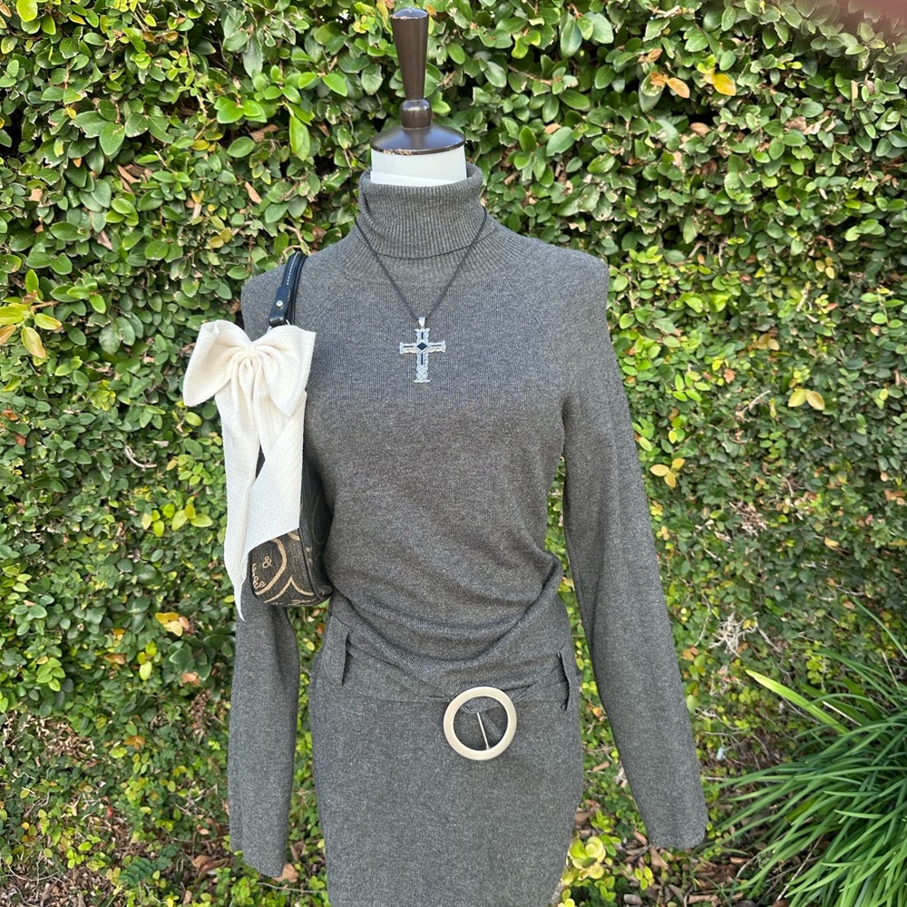 ✨INC 2000’s style sweater mini dress